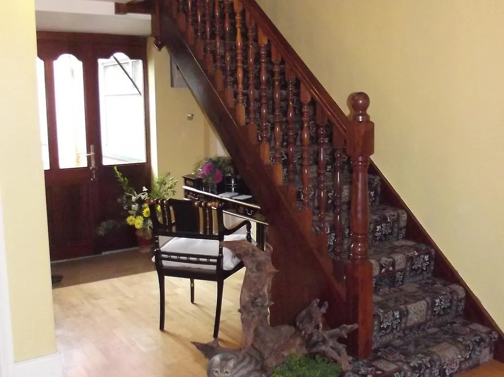 Ros Villa Guesthouse Κιλάρνεϊ